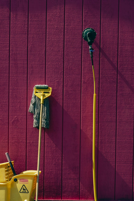 Essential Cleaning Routines for Busy Moms: Simplifying Your Home